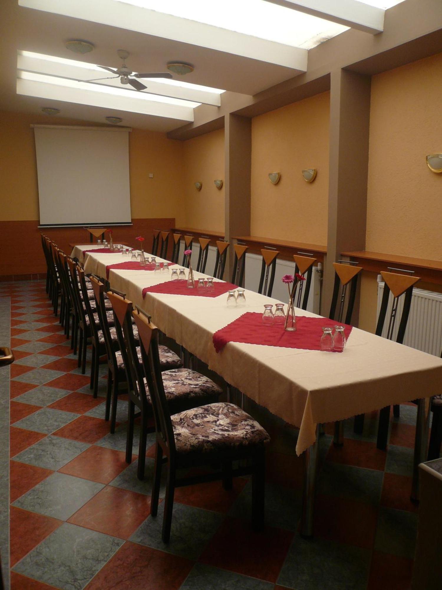 Hotel Olympia Česká Lípa Eksteriør billede