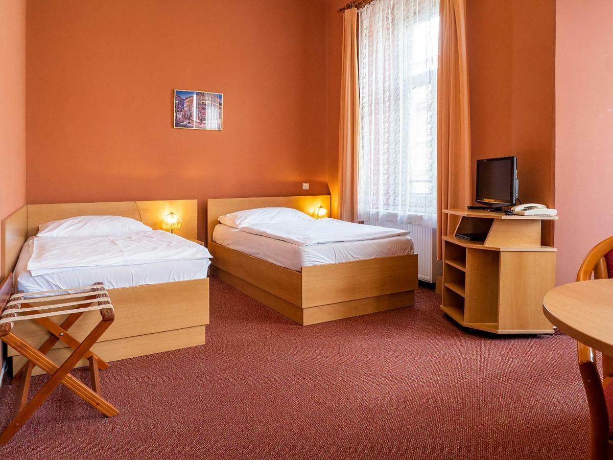 Hotel Olympia Česká Lípa Eksteriør billede