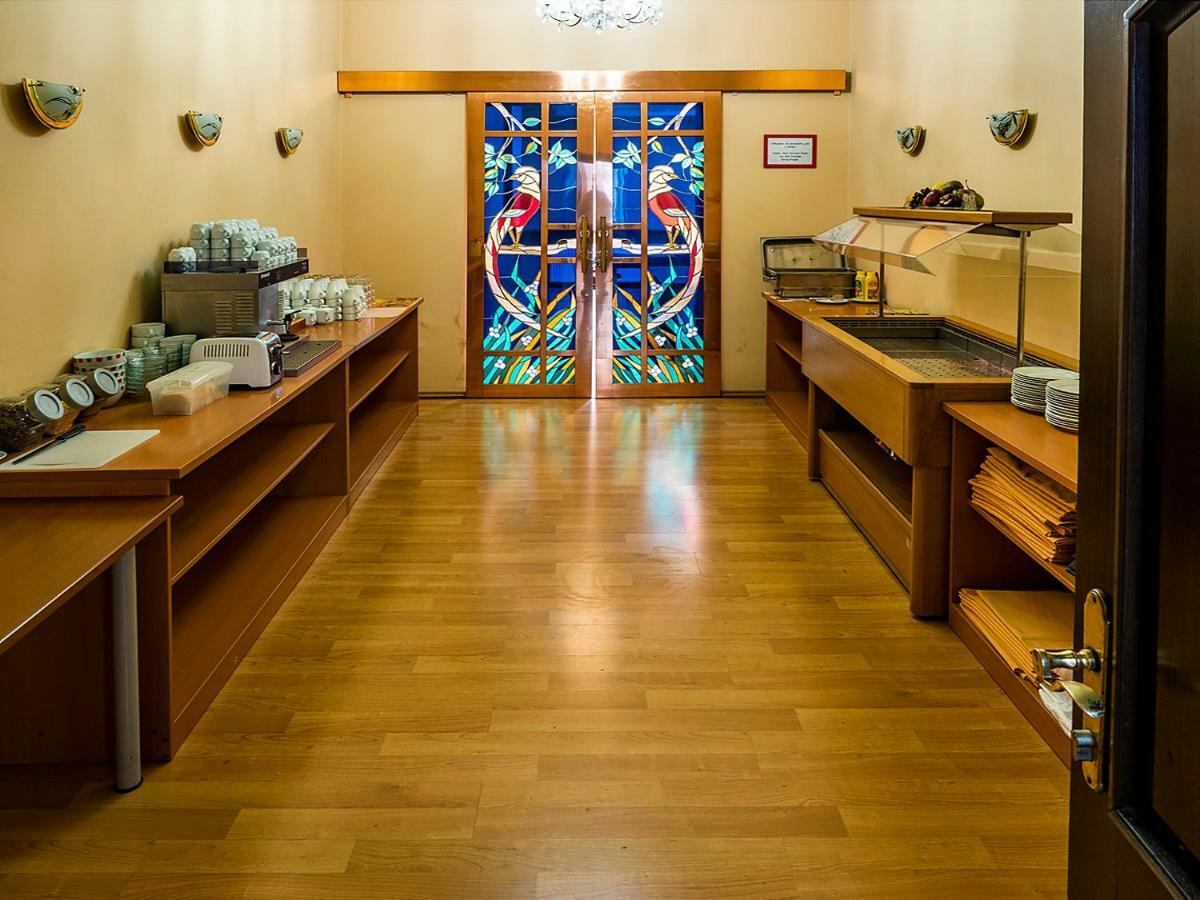 Hotel Olympia Česká Lípa Eksteriør billede